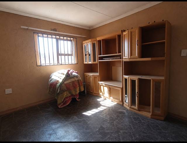 17 BEDROOM HOUSE FOR SALE IN HIGHBURY